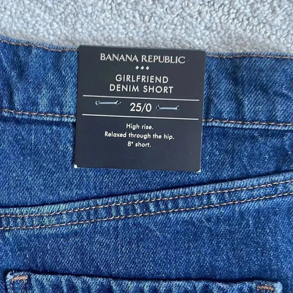 Banana Republic Girlfriend Denim Short - Picture 3 of 9